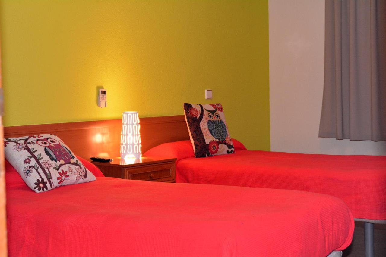 Hostal Gastrobar Carmelo Villarejo de Salvanes Экстерьер фото