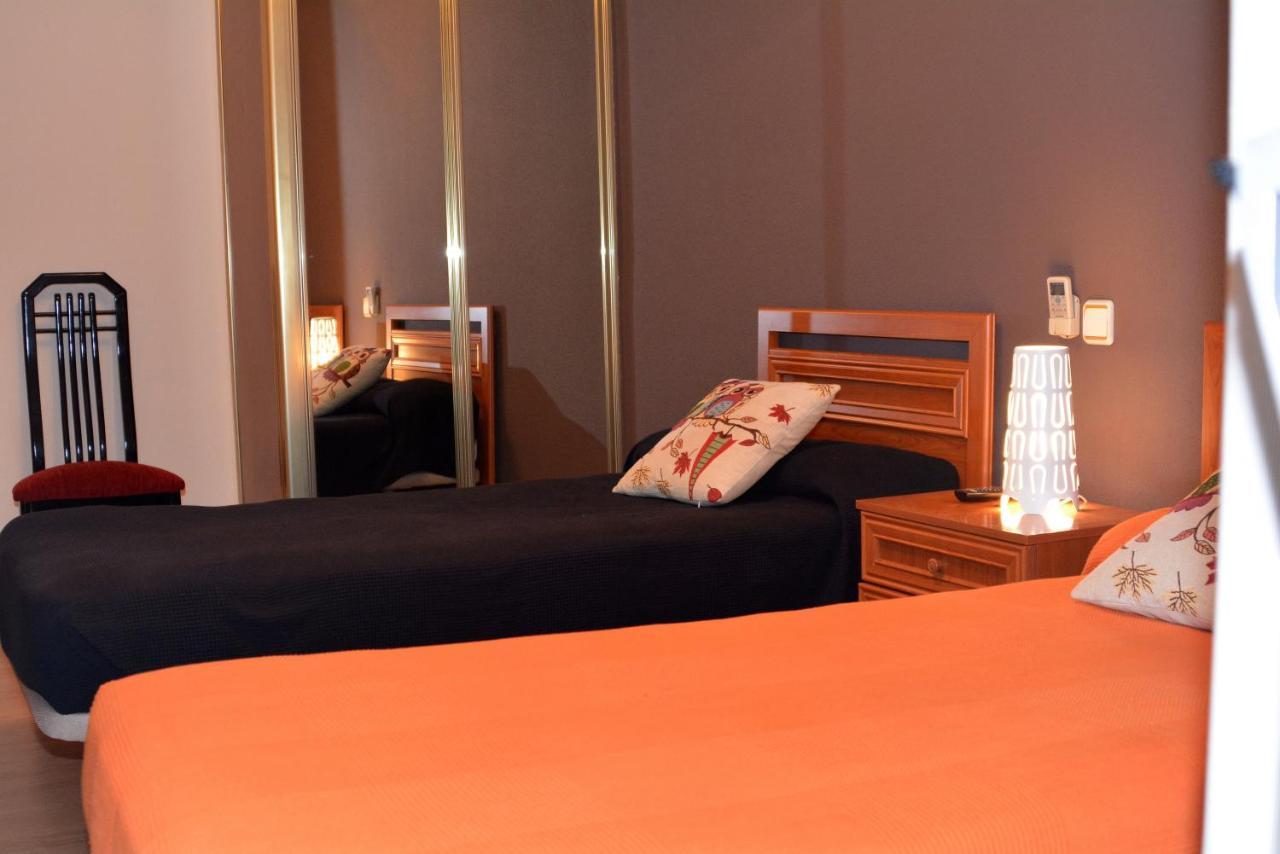 Hostal Gastrobar Carmelo Villarejo de Salvanes Экстерьер фото